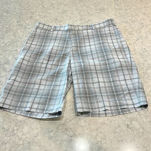 Nike Golf Shorts. NWOT. 36